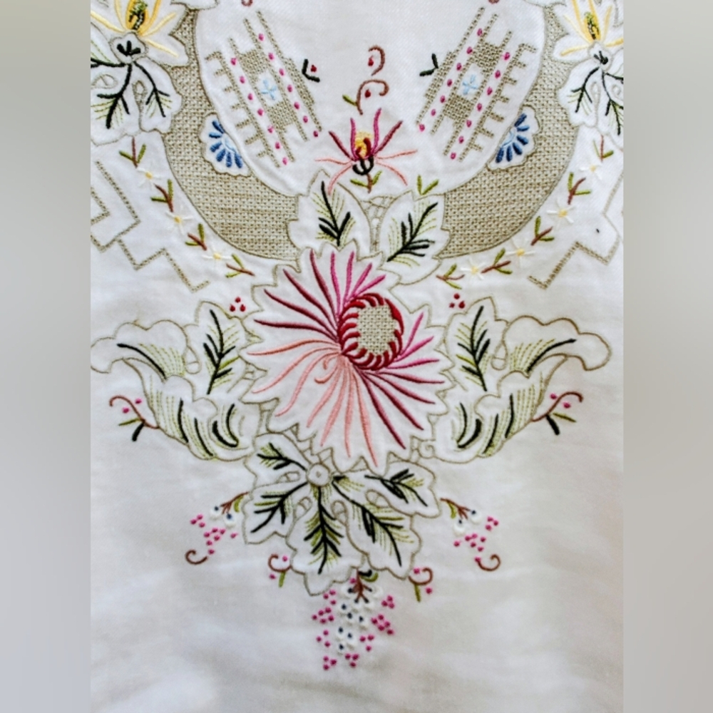 Beautiful Ivory Linen Embroidered Jacket Liz Claiborne - Picture 4 of 10